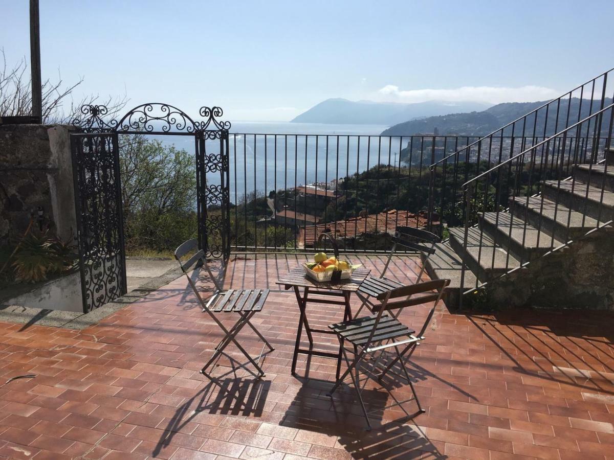 Villa Amore Lipari  Eksteriør billede